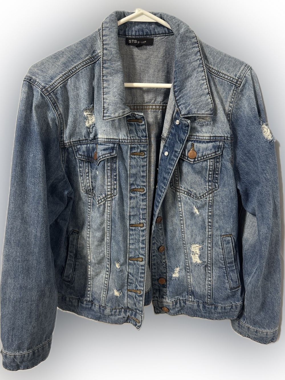 STS Blue Light Wash Denim Jacket with Classic Collar